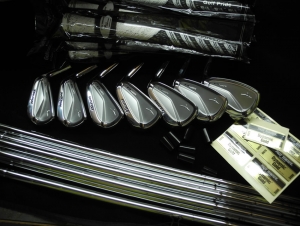 Mizuno_mp_64.jpg
